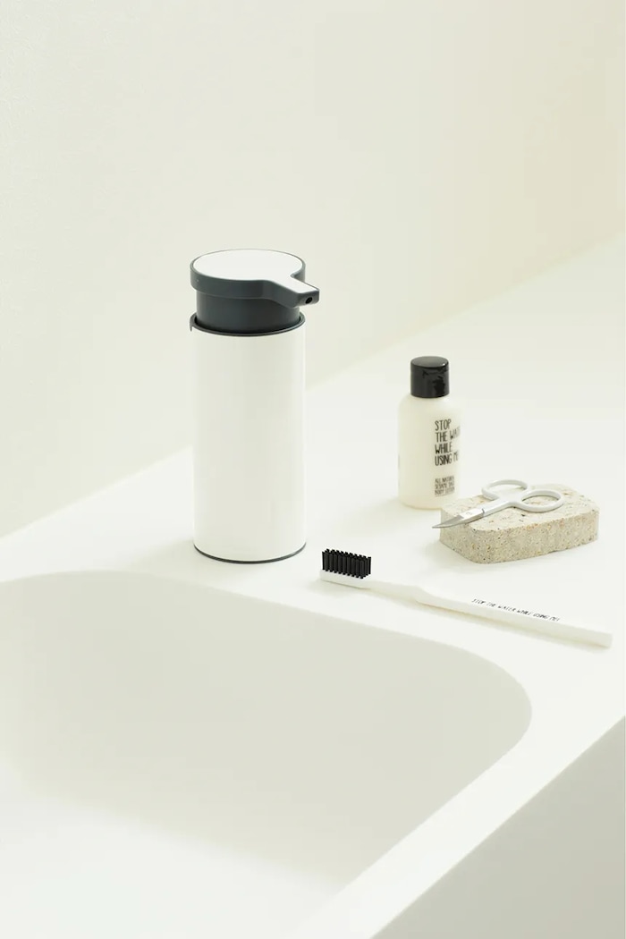 Łazienka Brabantia dozownik do mydła Profile 200 ml 108181 biały