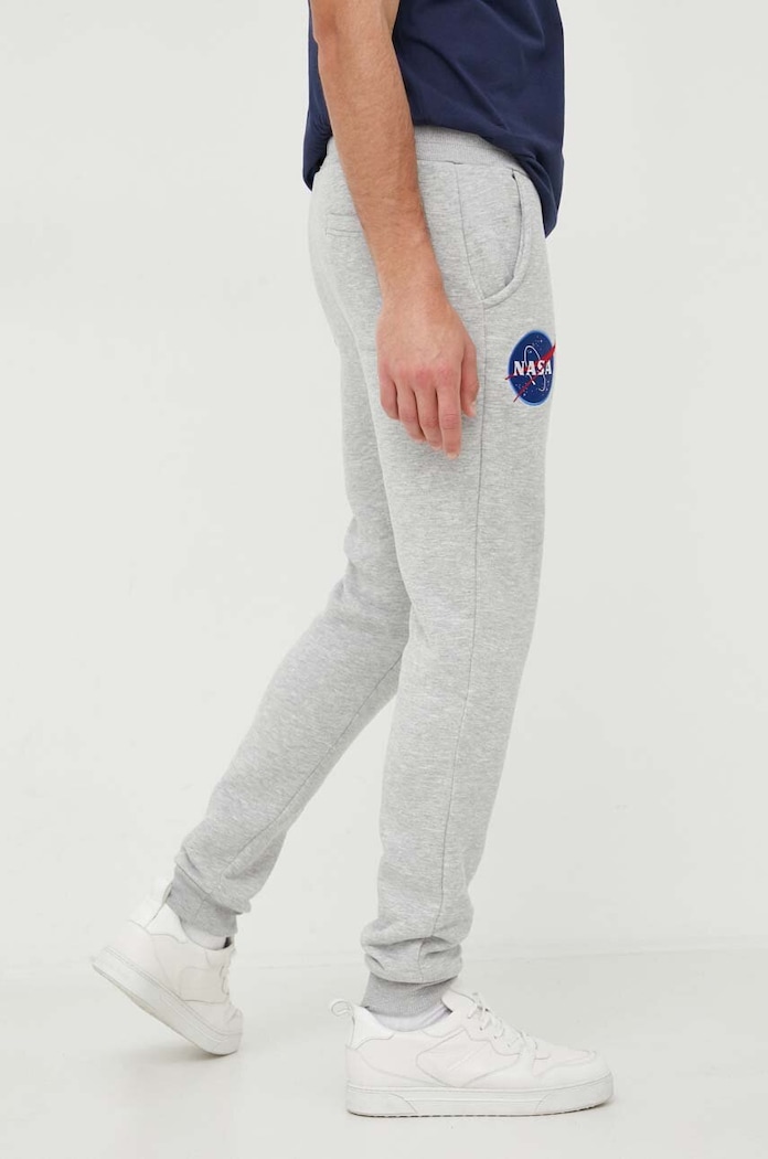 Odzież Alpha Industries spodnie dresowe NASA Cargo Sweat Jogger 118369.17 szary