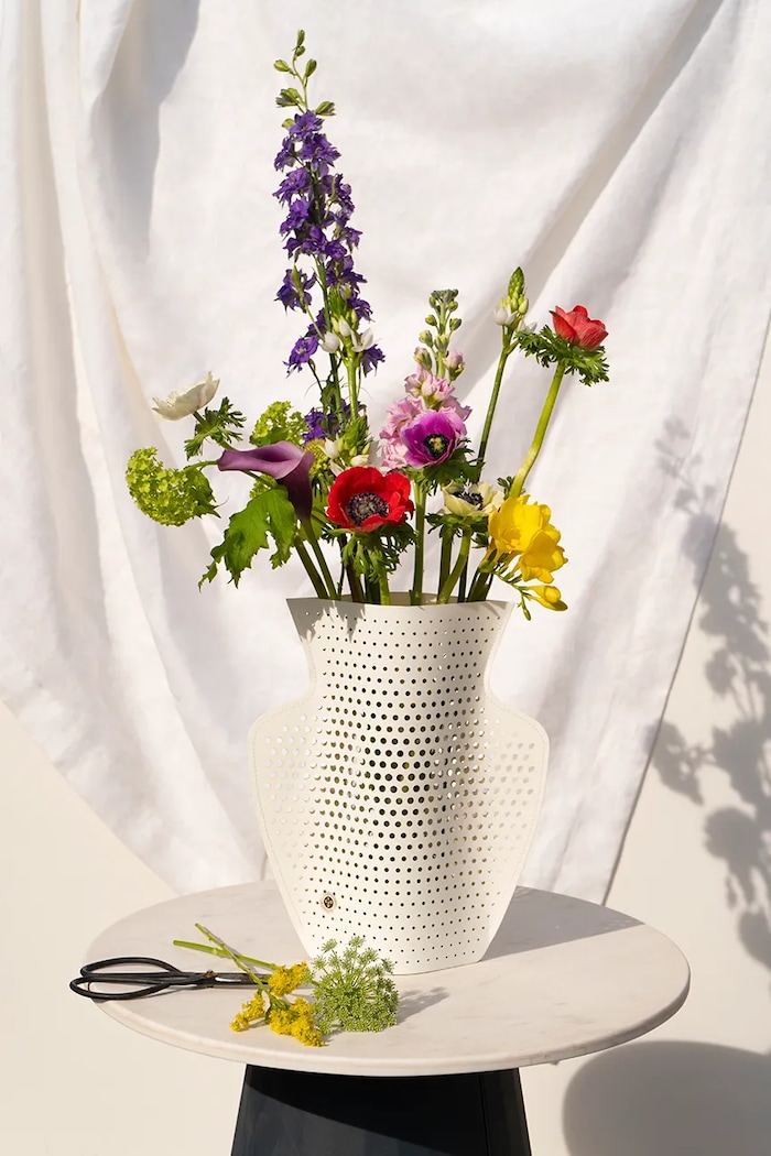 Obývací pokoj a ložnice Dekorativní váza Octaevo Cyano OPVCY.16 bílá