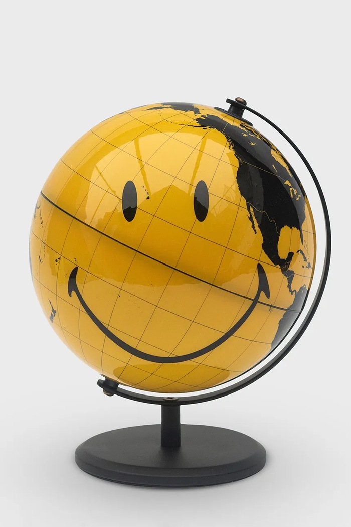 Luckies of London mappamondo da tavolo Smiley Globe multicolore SK.GLOBESMY1