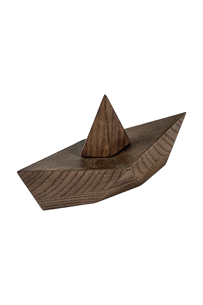 Obývacia izba a spálňa Dekorácia Boyhood Admiral L 20 cm 400031 hnedá