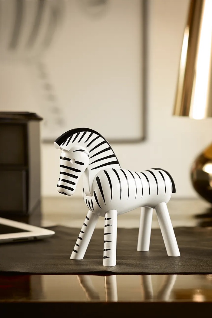 Obývací pokoj a ložnice Dekorativní figurka Kay Bojesen Zebra 14 cm 39421 vícebarevná