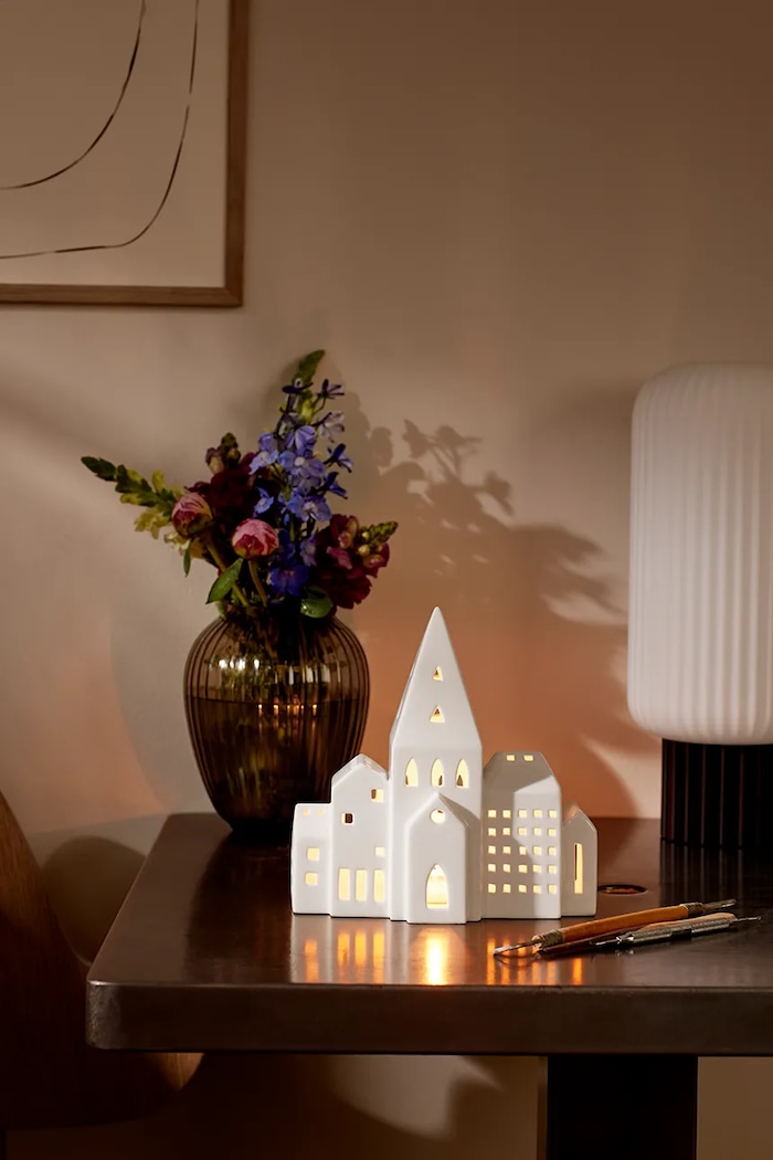 Lucerna Kähler Urbania Lighthouse City 21 cm biela 693521