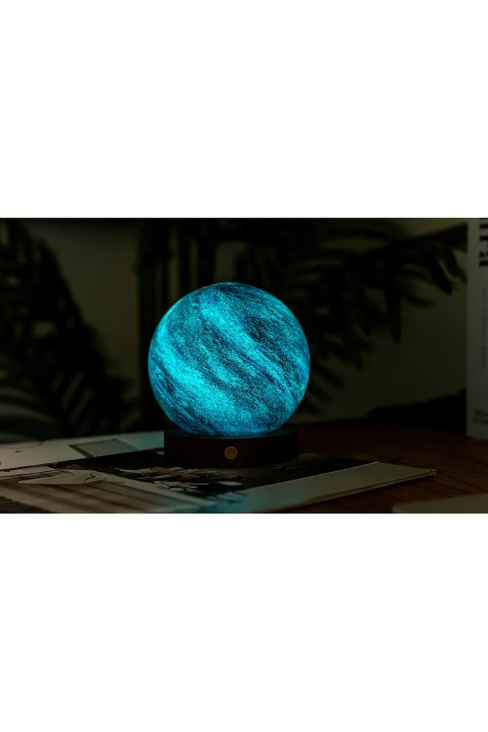 Dekorativní LED lampa Gingko Design AstraGlass Light L/12 x 12 x 13 cm G050L.GB vícebarevná AA00