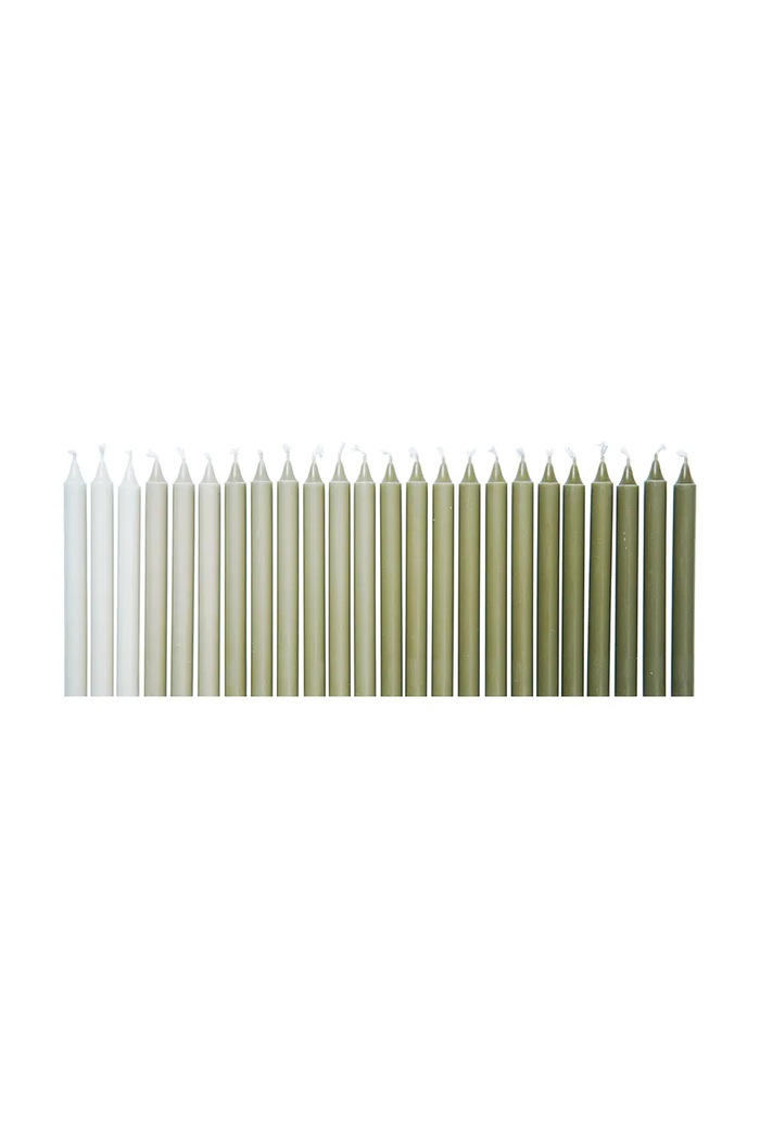 Комплект свещи ferm LIVING (24 броя) зелен 1104271955