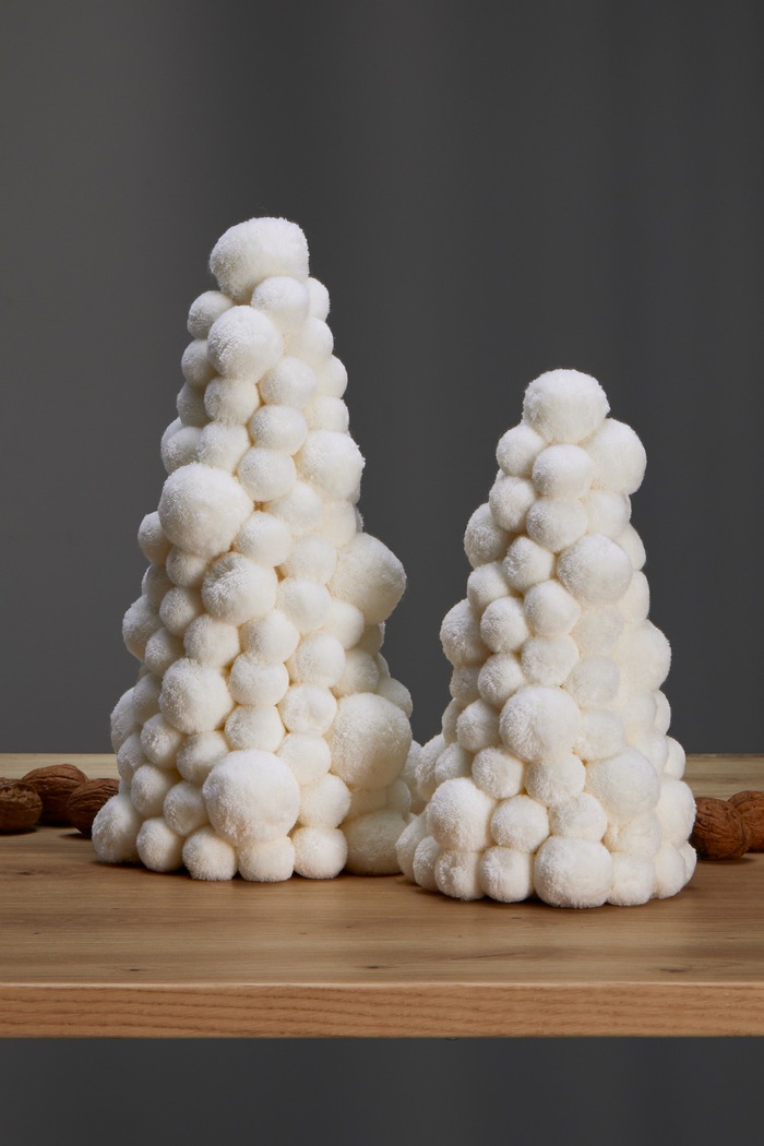 Lifestyle Philippi Choinka dekoracyjna z tworzywa sztucznego Snowball S P132044 biały