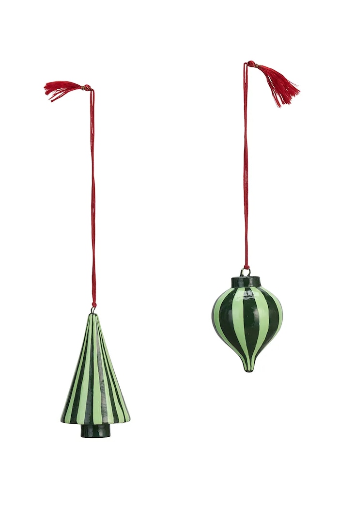 Madam Stoltz Zestaw zawieszek choinkowych drewnianych 2-pack 6-8 cm zielony AL.250023A.