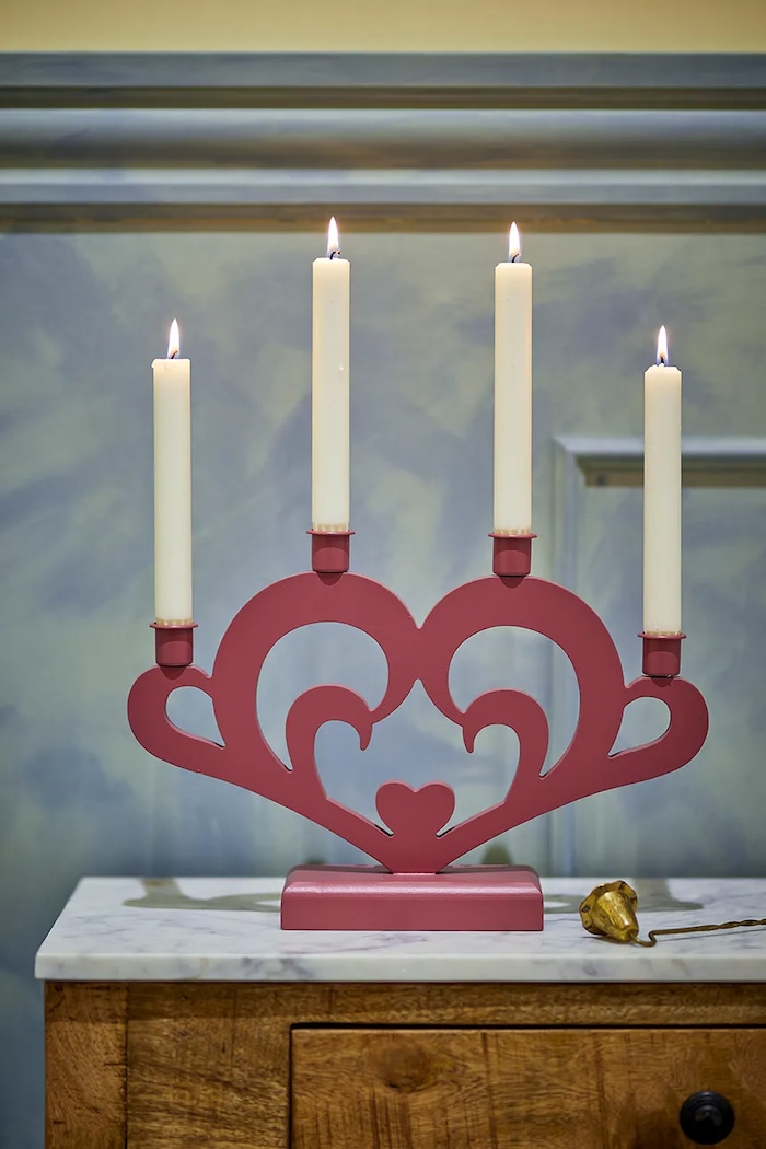 Lifestyle Bloomingville Świecznik świąteczny z płyty MDF Salia 82063305 czerwony
