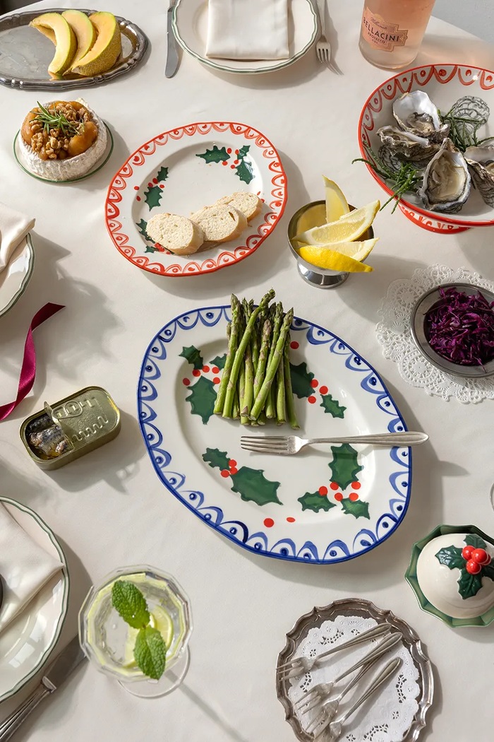 Lifestyle &k amsterdam Talerz świąteczny z porcelany Holly L 2193.09 niebieski