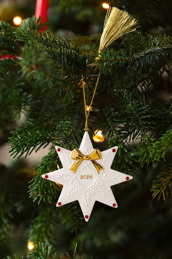 Villeroy & Boch Zawieszka świąteczna z porcelany Christmas Classics 14.8675.4365 biały AA00