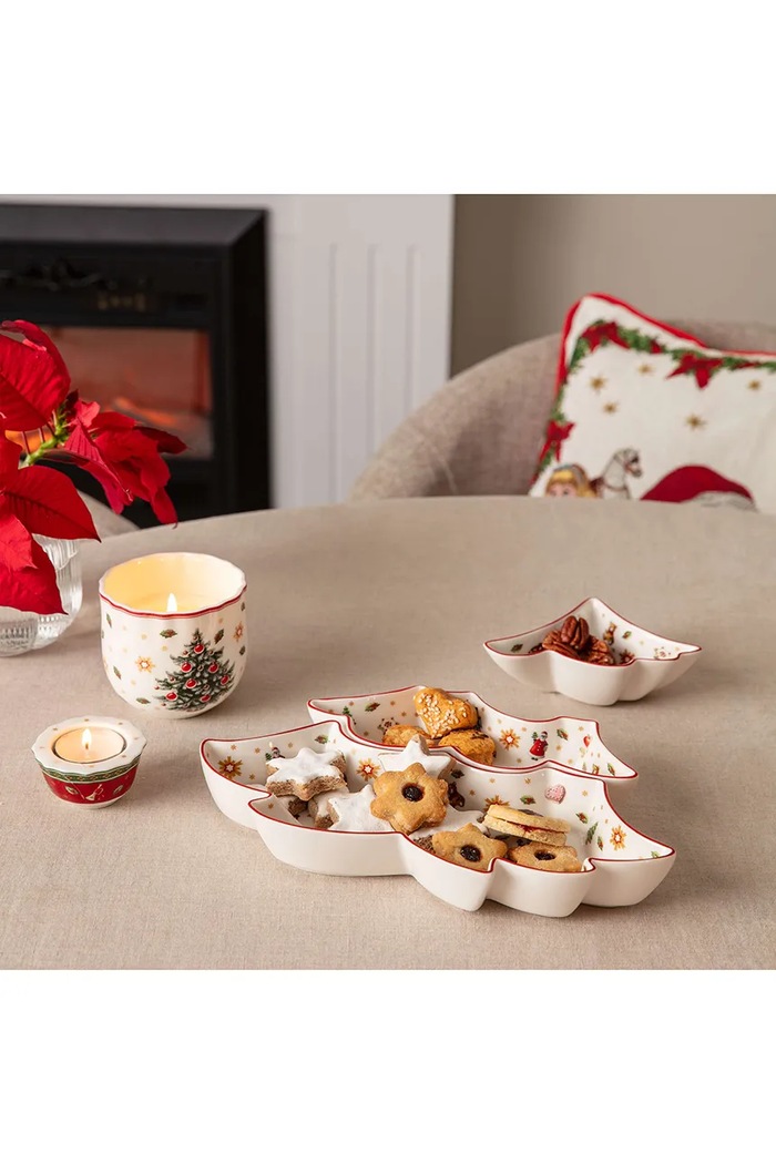 Lifestyle Villeroy & Boch Zestaw misek świątecznych z porcelany Toy's Delight 14.8585.8422 multicolor