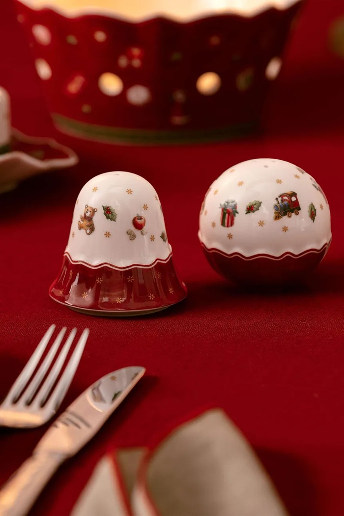 Villeroy & Boch Solniczka i pieprzniczka świąteczna z porcelany Toy's Delight 14.8585.3491 multicolor AA00