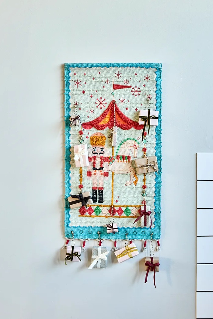 Lifestyle House Doctor Kalendarz adwentowy bawełniany 90 x 50 cm 900001825 multicolor