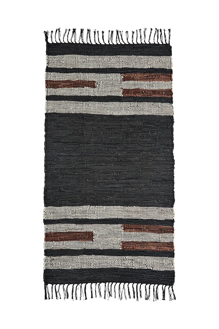 Madam Stoltz dywan 70 x 140 cm czarny CJ.7397714BL