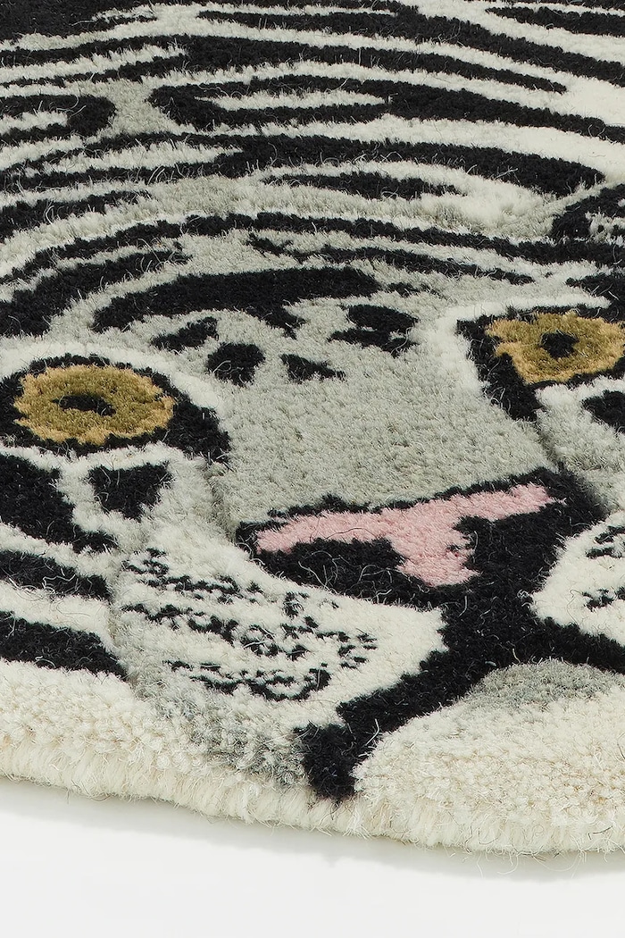 Obývacia izba a spálňa Vlnený koberec Doing Goods Snowy Tiger 150 x 90 x 2 cm 1.45.10.005.020.5 viacfarebná