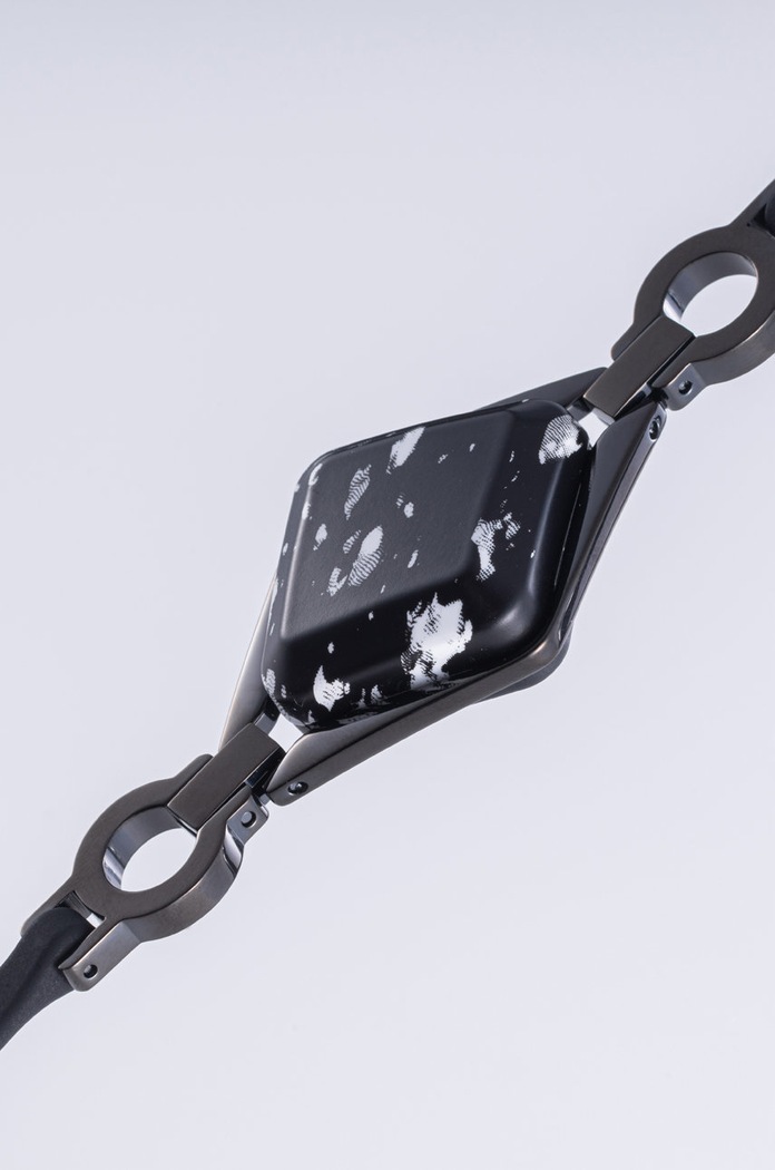 Bellabeat smart bransoletka Ivy Health Tracker czarny HT.50IV.GN.B1