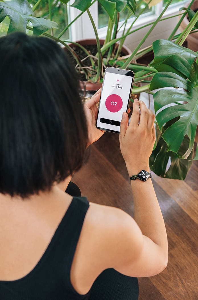 Bellabeat smart bransoletka Ivy Health Tracker HT.50IV.GN.B1
