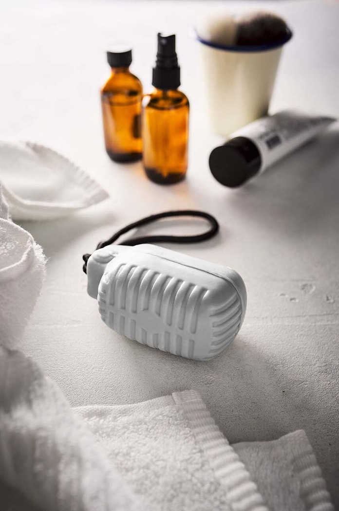 Gentlemen's Hardware mydło na sznurku Crooner Soap on a Rope multicolor GEN548