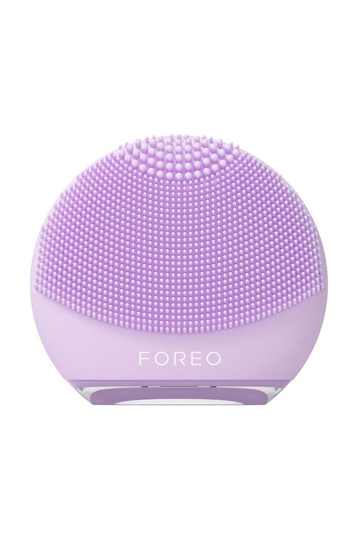 Masážní a čisticí kartáček na obličej FOREO LUNA™ 4 Go fialová F1337