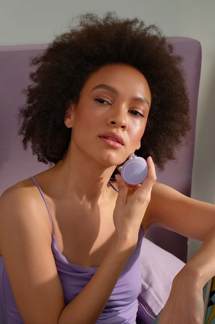 Устройство для моделирования лица FOREO BEAR™ Mini F9519 фиолетовой
