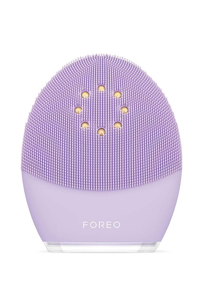 FOREO urządzenie do termicznego oczyszczania twarzy i modelowania mikroprądem LUNA™ 3 Plus fioletowy F9397