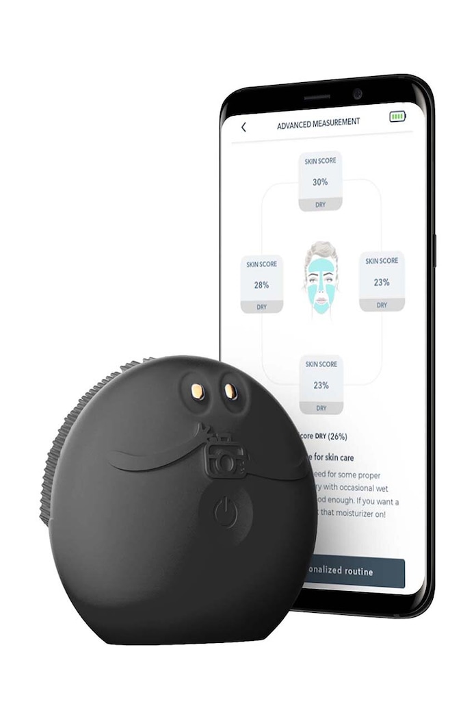 Home SPA Zařízení pro inteligentní analýzu a čištění pokožky obličeje FOREO LUNA™ Play Smart 2 F0156 černá