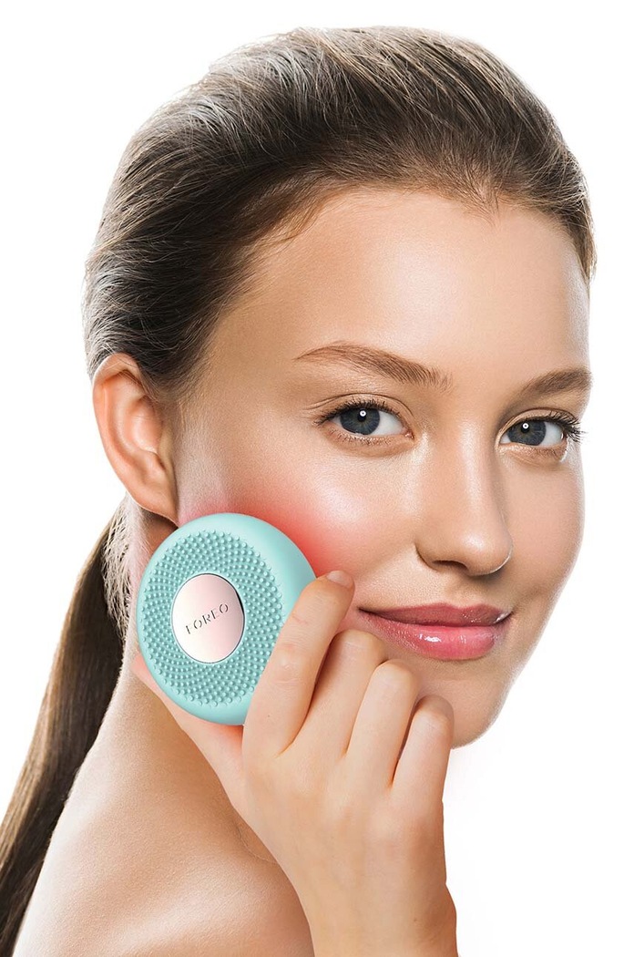 Naprava za nanašanje mask in svetlobno terapijo FOREO UFO™ Mini pisana F4347