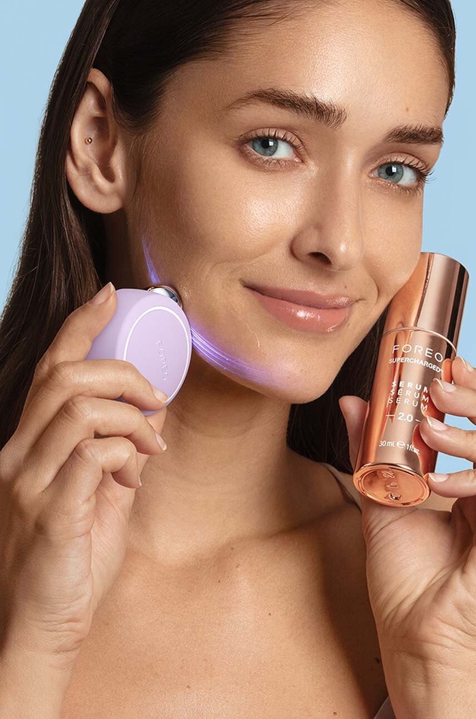 FOREO Dispozitiv de modelare a feței BEAR™ 2 go F1825 violet AA00