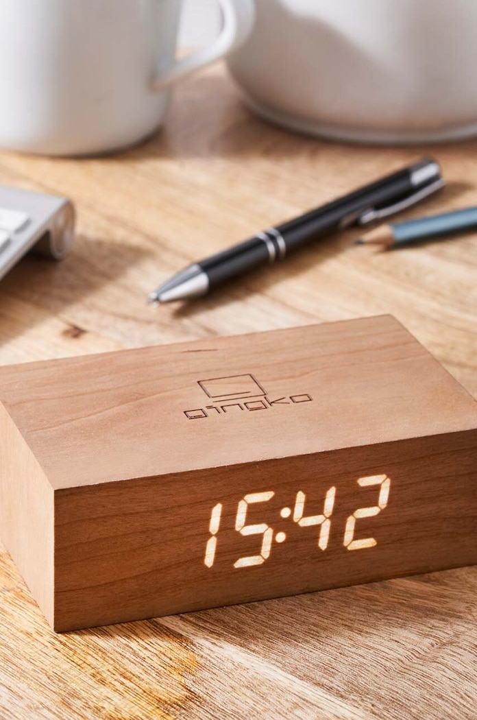 Gingko Design ceas de masă Flip Click Clock G003C15 bej