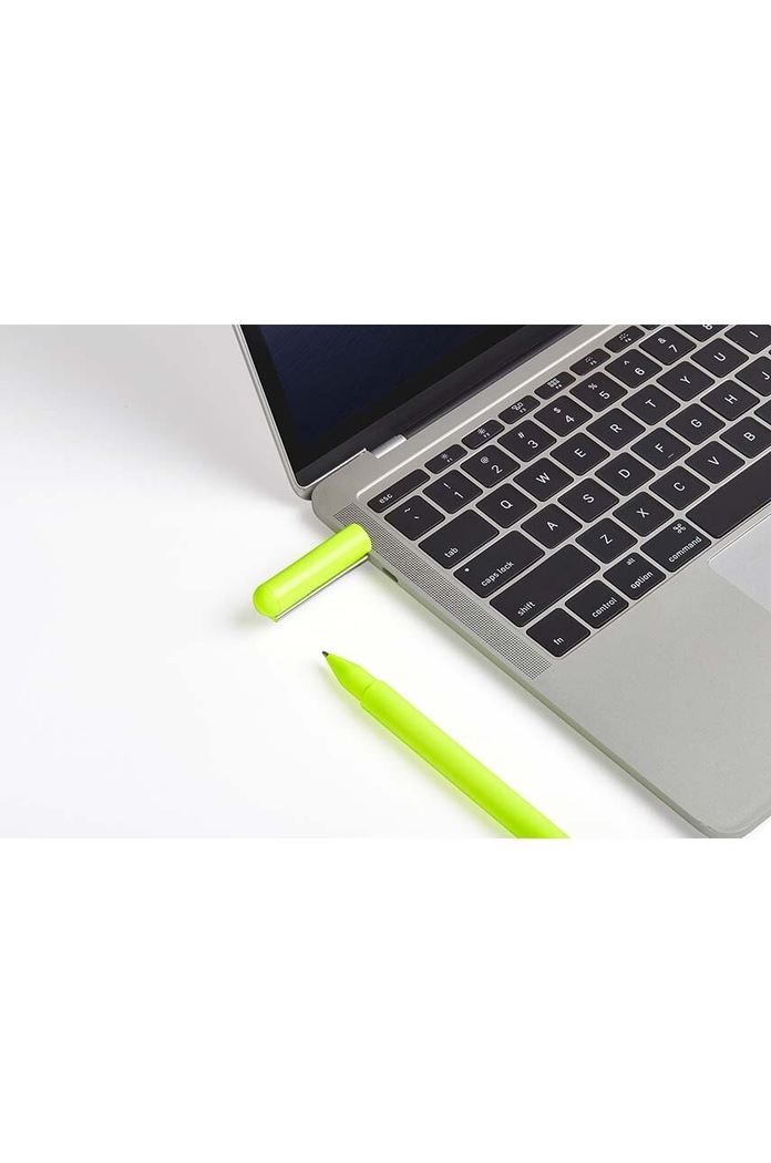 Pero s USB-C flash diskem Lexon C-Pen 32GB LS101YF žlutá