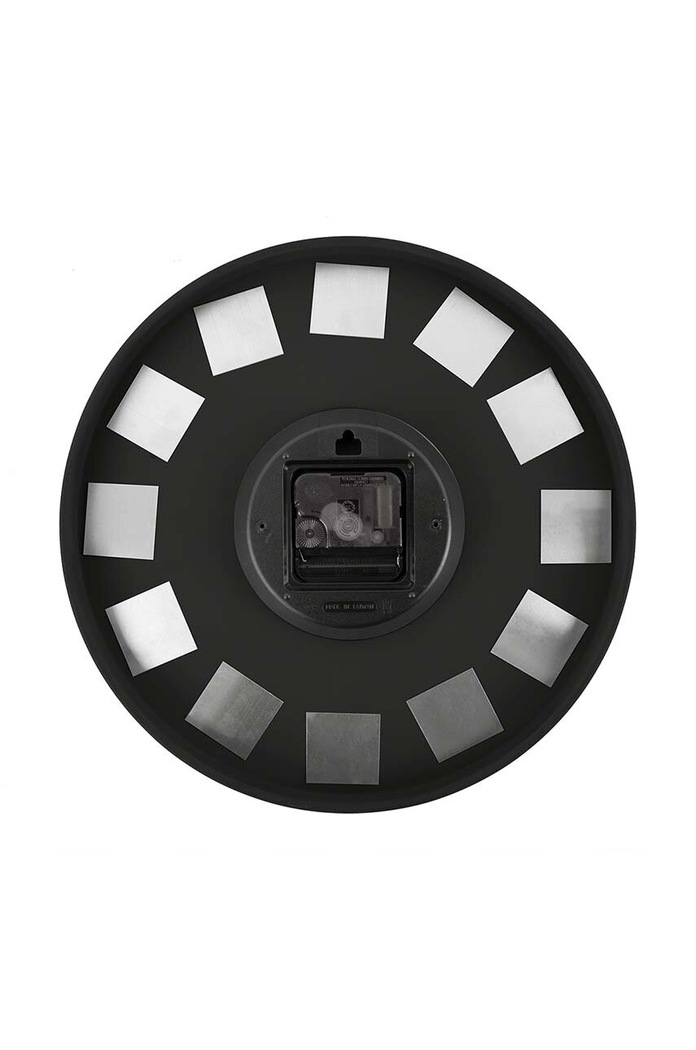 Karlsson ceas de perete Charm negru KA5788BK