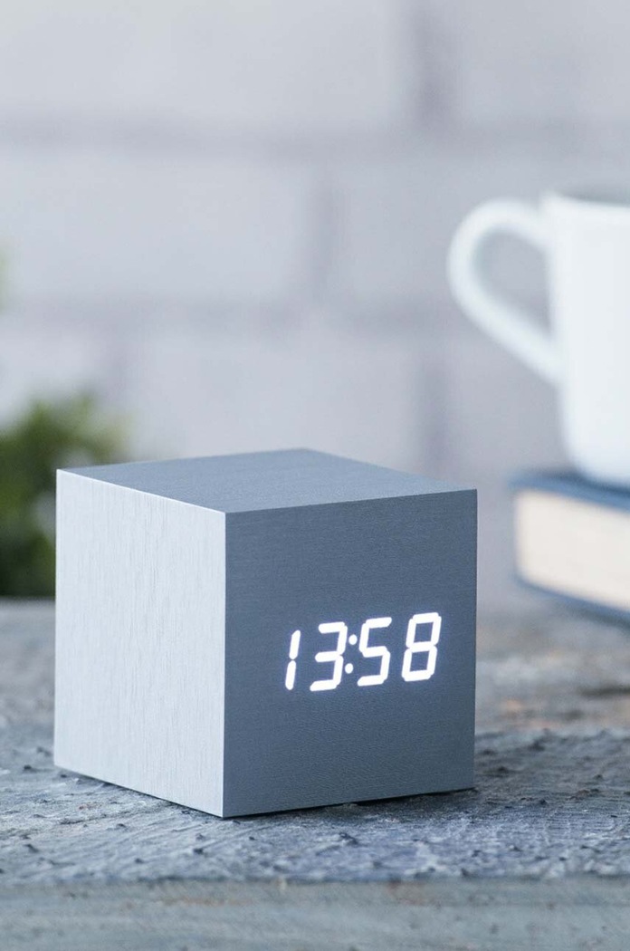 Настолен часовник Gingko Design Cube Click Clock GK08W6 сив AA00