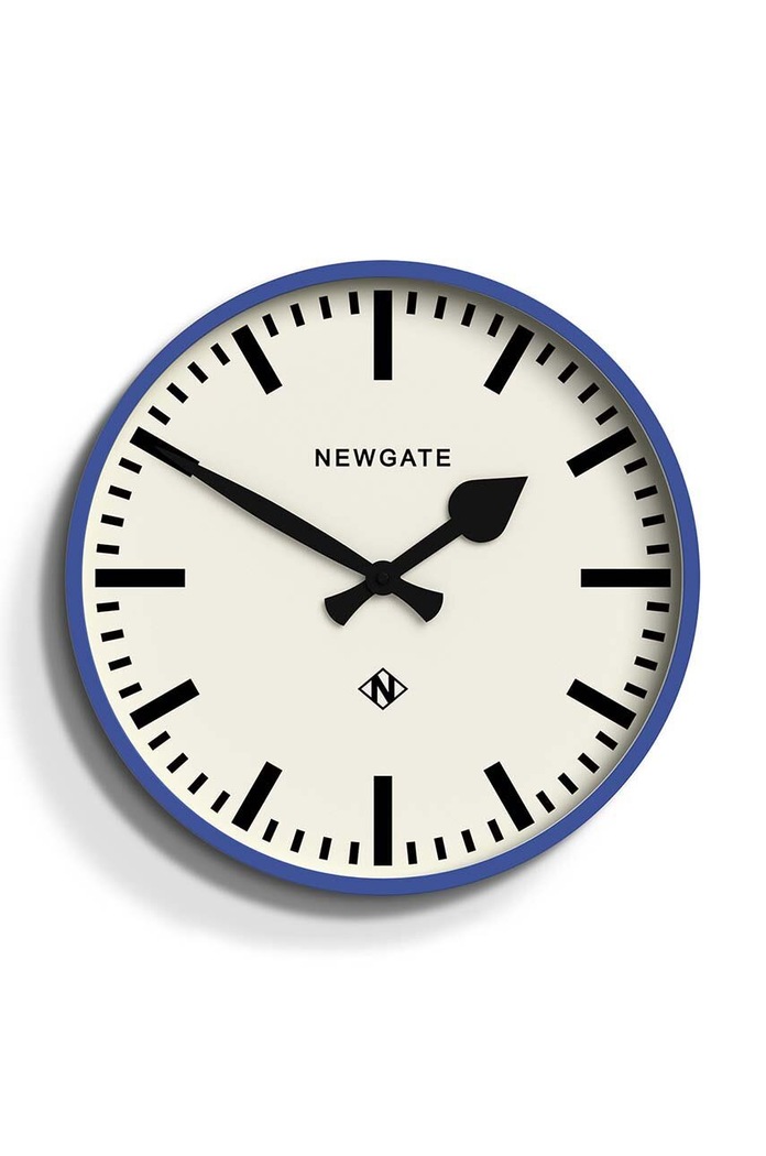 Newgate Nástenné hodiny Newgate Number 3 Railway Wall Clock fialová KB1648NUMTHR390BL