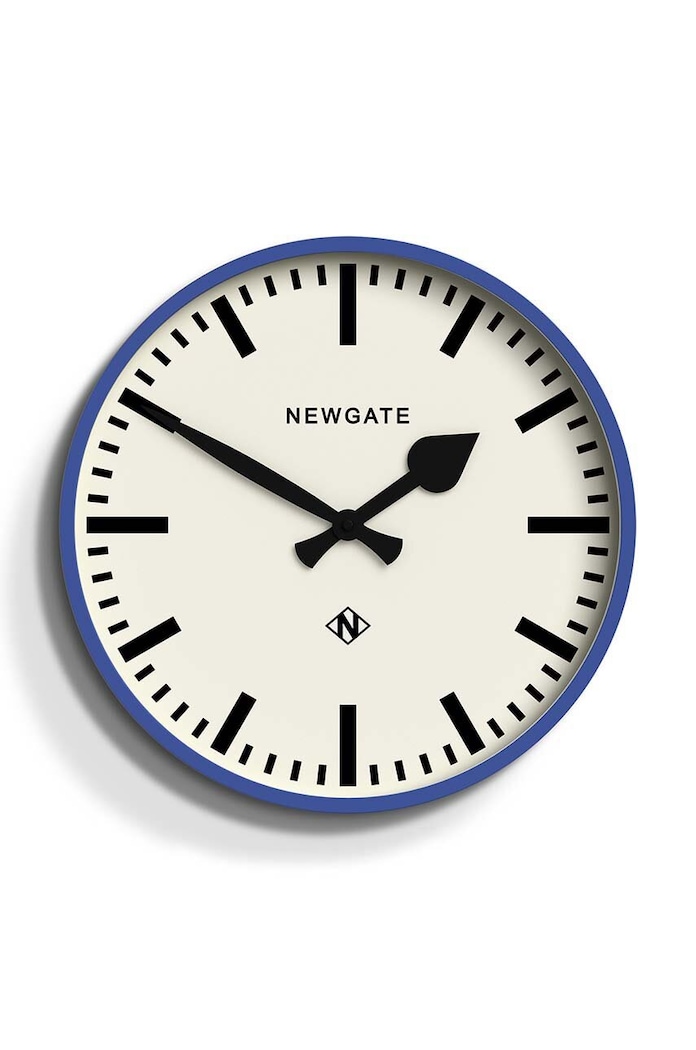 Newgate Nástenné hodiny Newgate Number 3 Railway Wall Clock fialová KB1648NUMTHR390BL