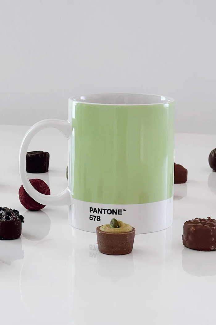 Hrnček Pantone 375 ml 101030578 sivá AA00