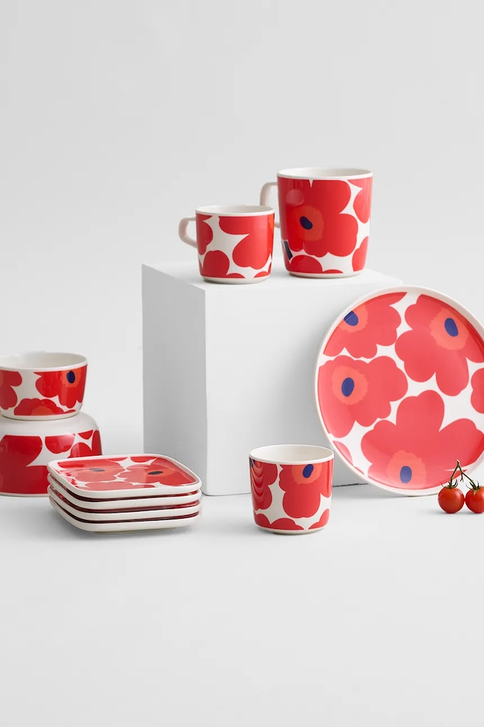 Marimekko lonček iz kamenine 200 ml 063429.001 rdeča AA00