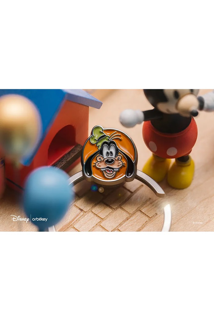 Obesek za ključe Orbitkey Disney™ x Goofy PRN2.GFY.509 pisana