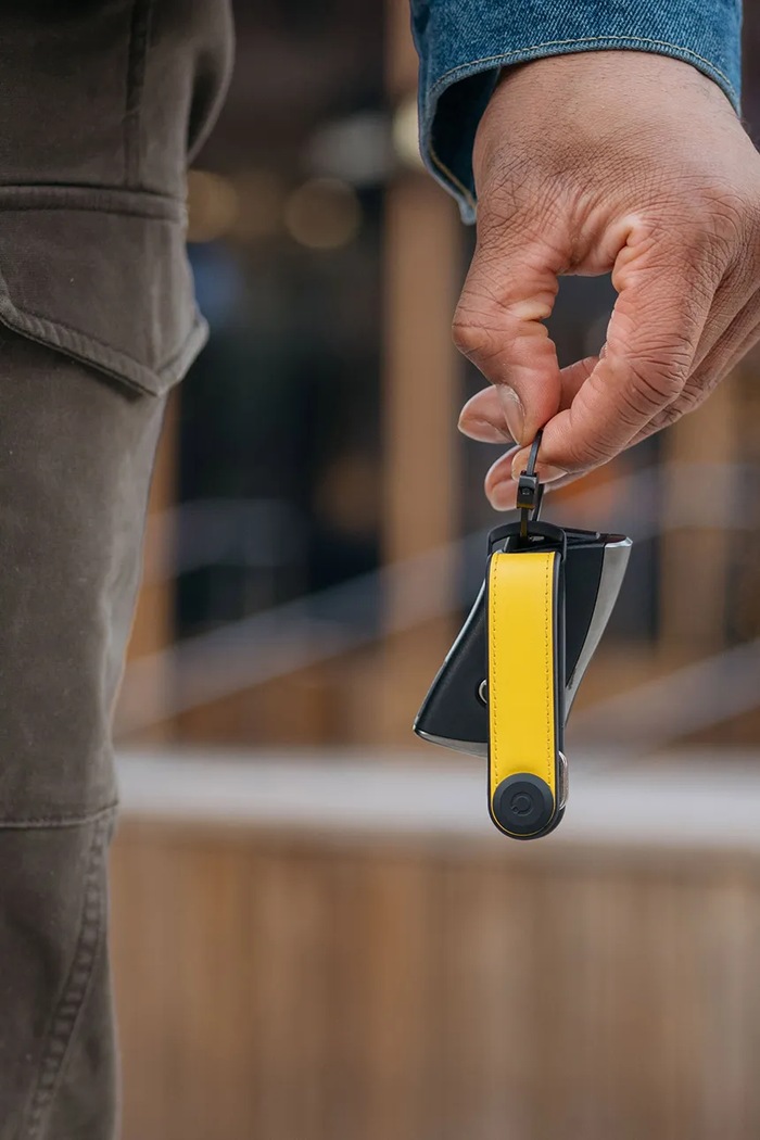 Kľúčenka Orbitkey Hybrid Leather 8,5 cm KHL3.SYW.111 žltá