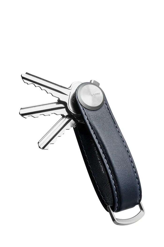 Kľúčenka Orbitkey Pro Leather 9,3 cm tmavomodrá KPR1.SPH.101
