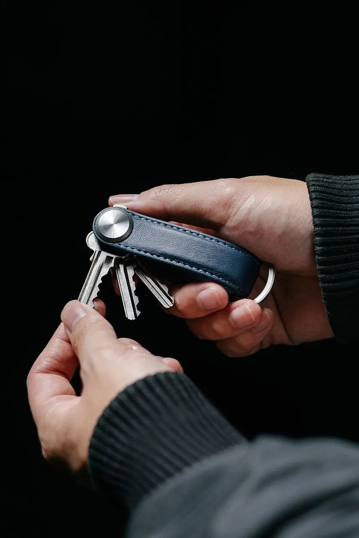 Kľúčenka Orbitkey Pro Leather 9,3 cm KPR1.SPH.101