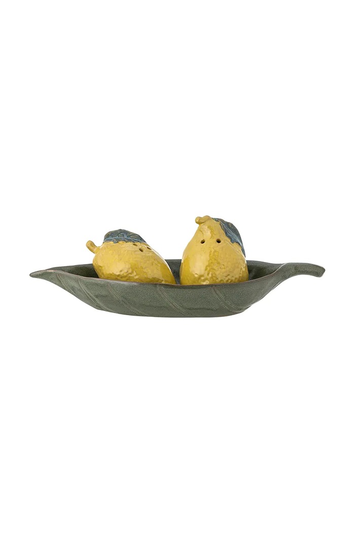 Soľnička a korenička s tanierikom Bloomingville Limone Salt & Pepper Shaker Set viacfarebná 82061742