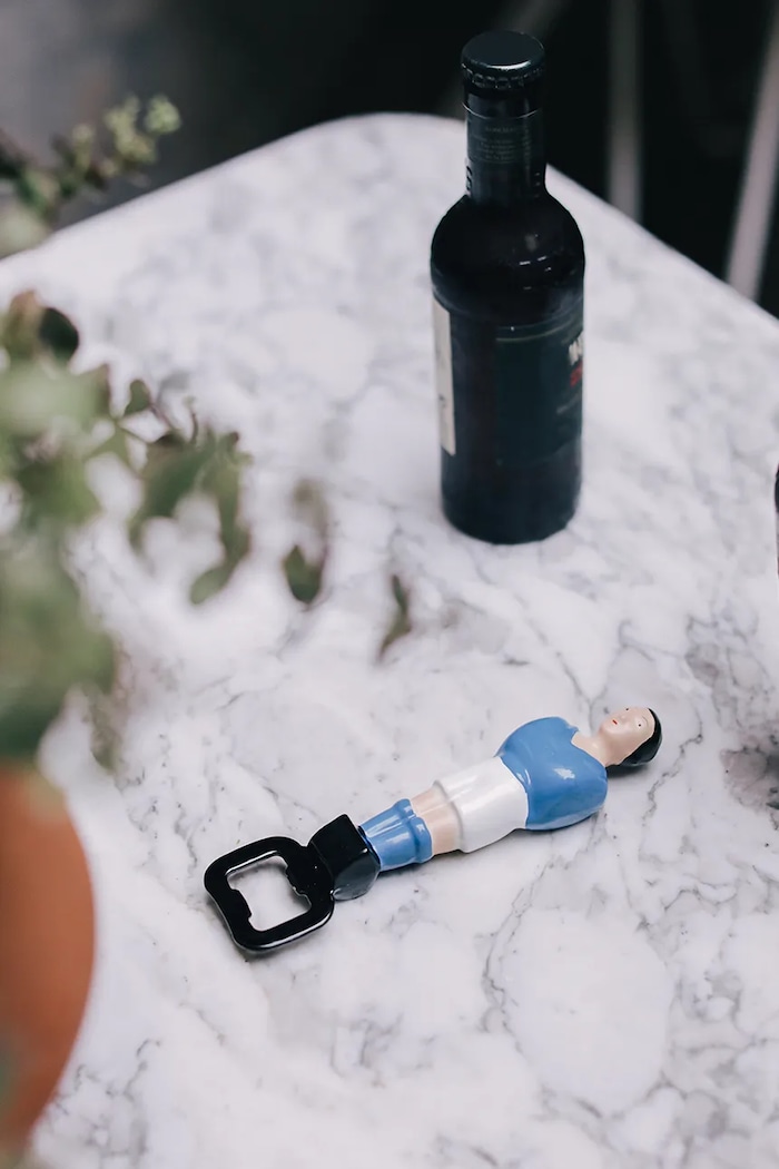 Kuchyňa a bar Otvárač na fľaše DOIY Foosball DYBOPFOBL viacfarebná