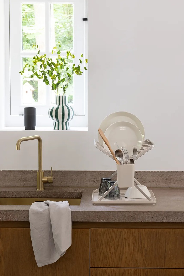 Brabantia odkvapkávač na riad 252082 béžová