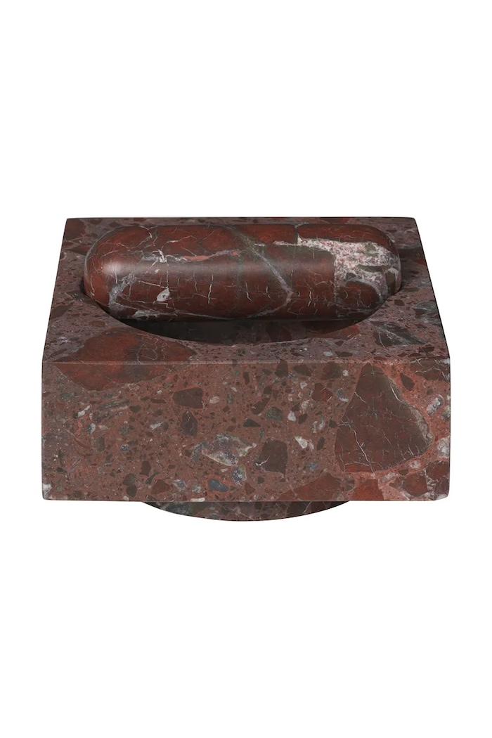 Ferm Living mažiar z mramoru 8,5 x 13 x 13 cm 1104273091 burgundské AA00