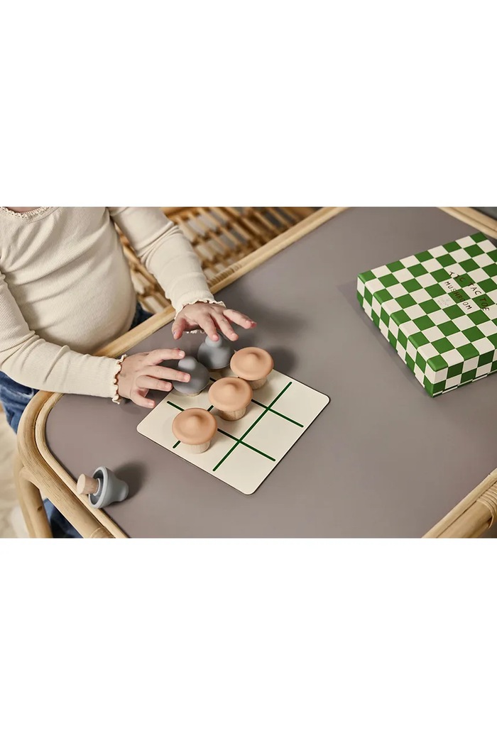 Лайфстайл Игра за деца OYOY Mushroom Tic Tac Toe M107621 многоцветен