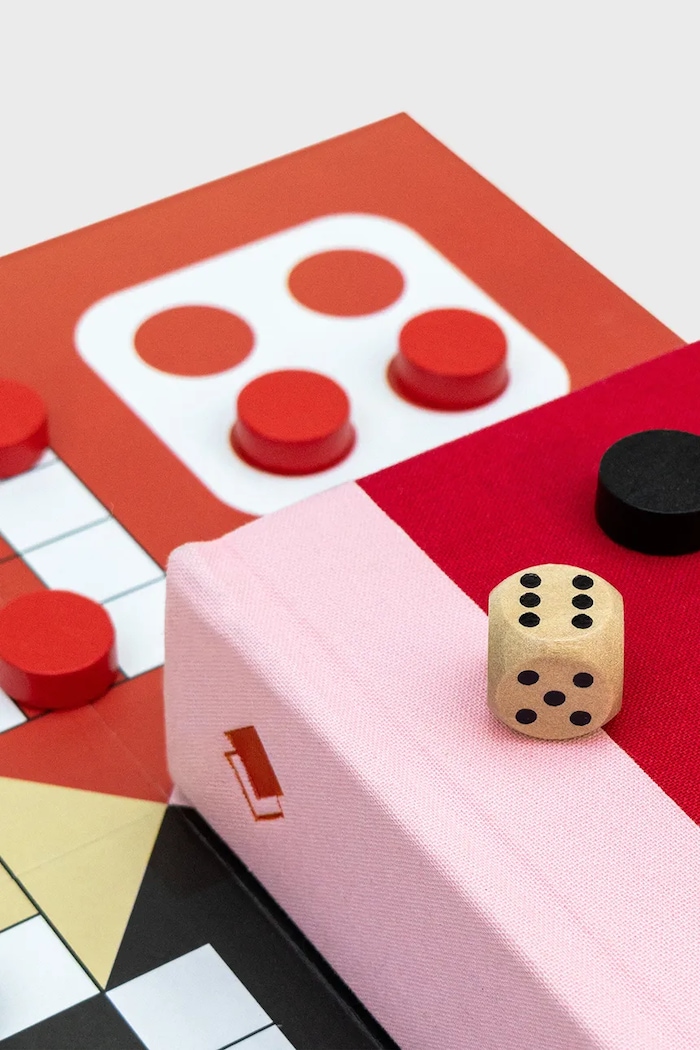 Igra ludo Luckies of London The Games Library: Ludo In A Book LK.TGLLUDO