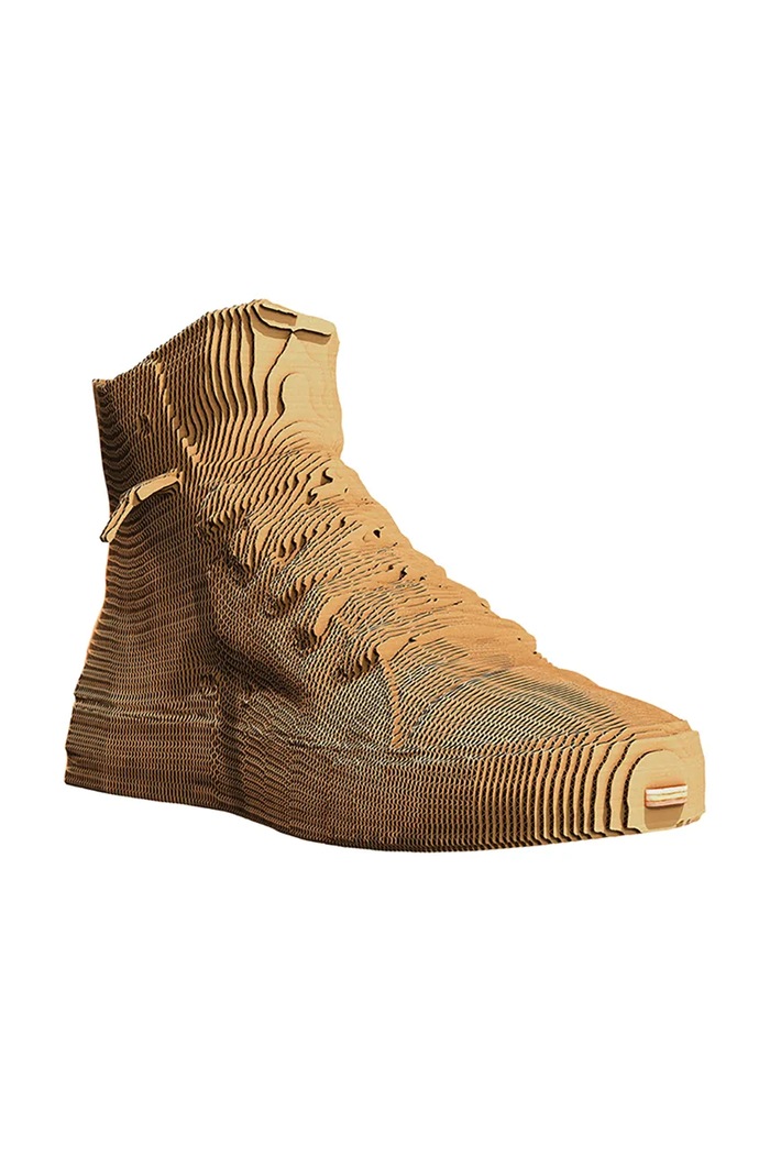 3D puzzle Cartonic High Top Sneaker 13 x 23,3 x 8,4 cm béžová CARTHTSNK
