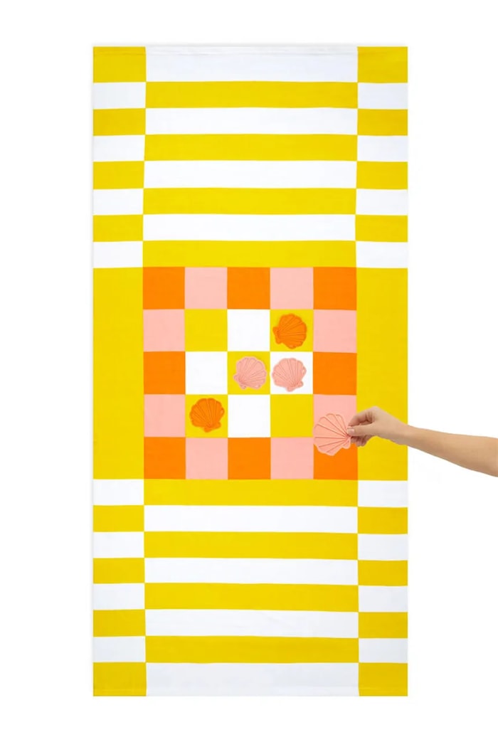Balvi ręcznik plażowy z grą w kółko krzyżyk 90 x 180 x 0,2 cm 28273. multicolor