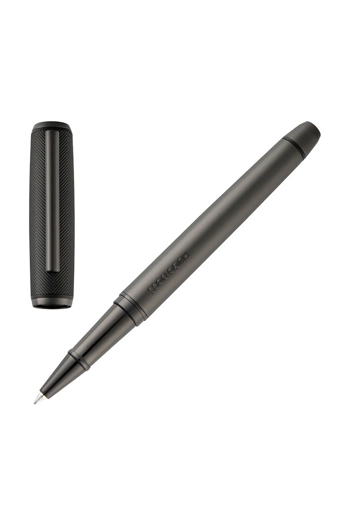 Komplet kemičnega svinčnika in obeska BOSS Black & Gun 20 x 6,2 x 3,5 cm HPKR519D črna AA00