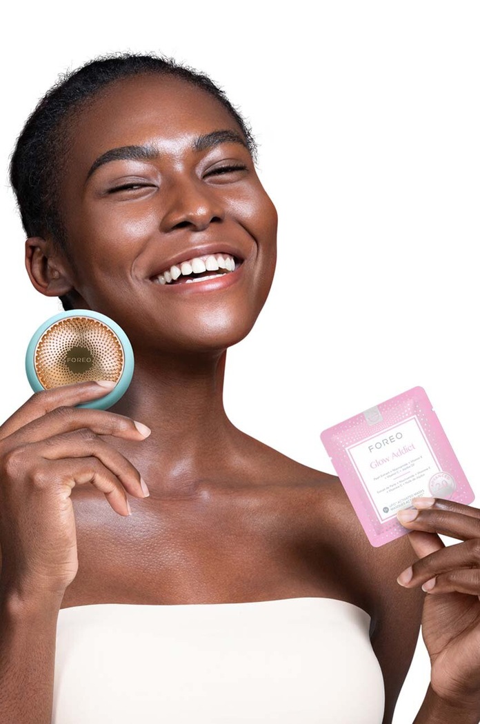 FOREO mască pentru luminozitate UFO Masks Glow Addict 2.0 6-pack roz F1023